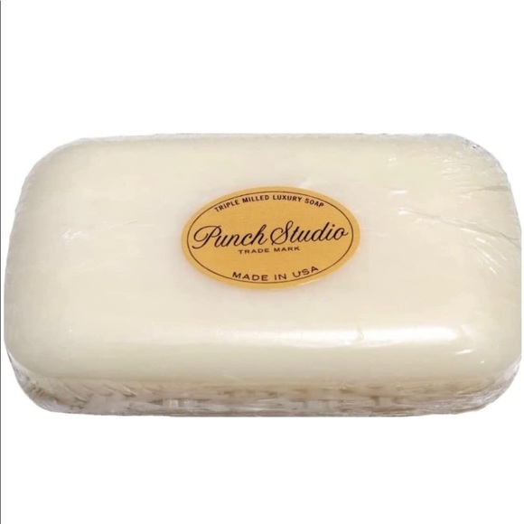 Punch Studio Peacock Swan Lake Music Box w/Luxury Jasmine Scented Soap (17610) - Picture 8 of 10